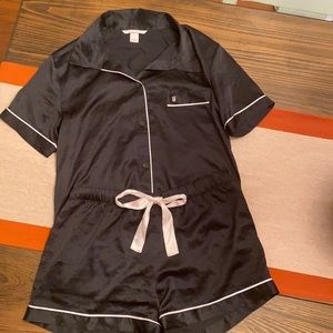 Victoria secret women’s silk pajama set
